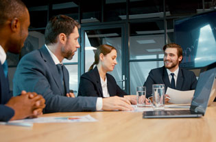 איך להפיק את המקסימום  מפגישות העבודה עם הבוס?